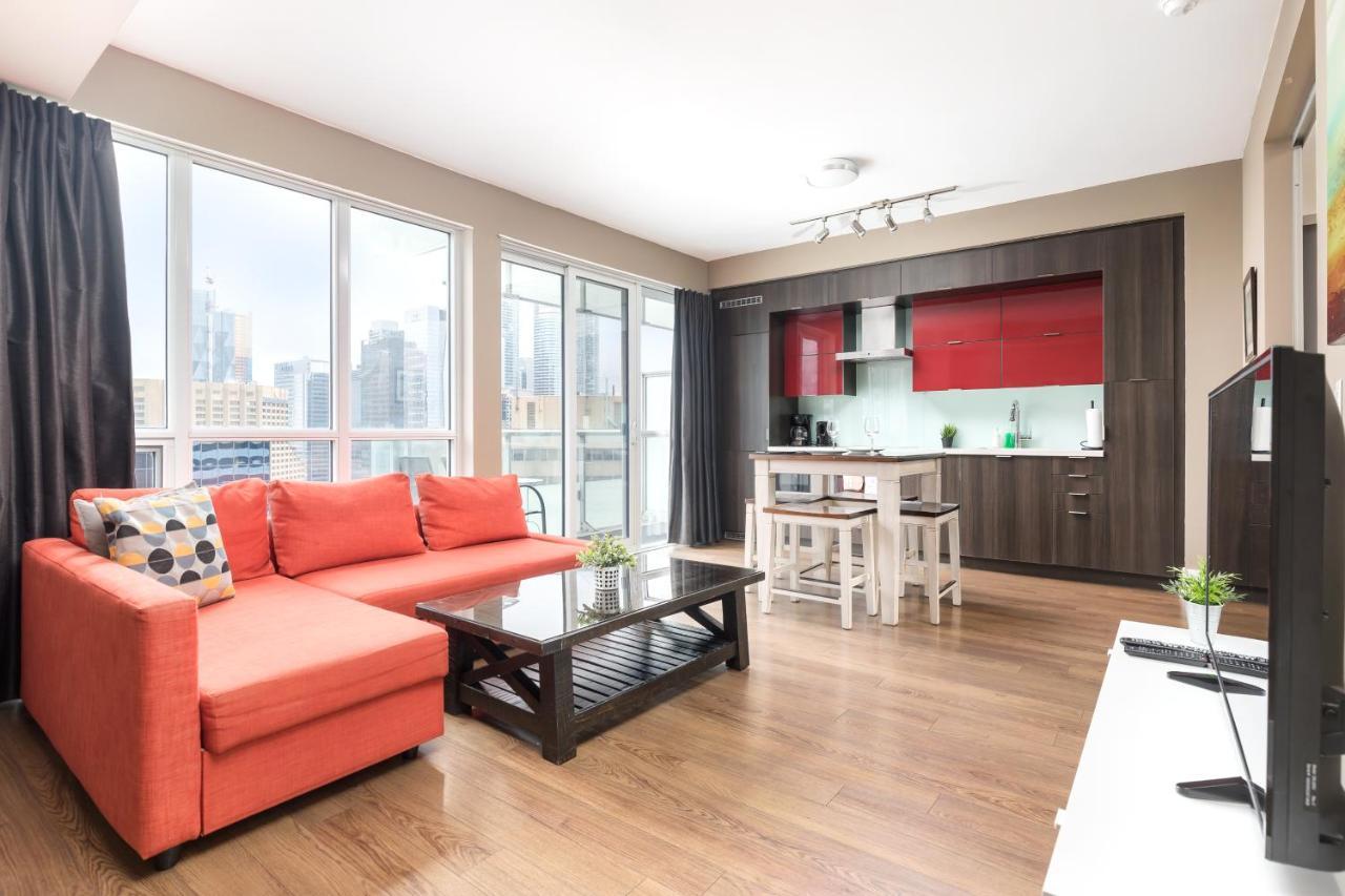 Apartmán Across From The Cn Tower, Metro Toronto Convention Centre And Rogers Centre In Downtown Toronto Core Exteriér fotografie